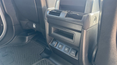 Land Rover Defender 3.0 D300 SE 110 5dr Auto Diesel Estate